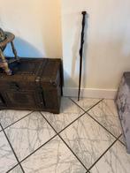 Antiek/ vintage hardhout gestoken wandelstok, Diversen, Wandelstokken, Ophalen of Verzenden, Zo goed als nieuw