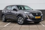 Peugeot 2008 1.2 PureTech Active * Navigatie * All-Season ba, Auto's, Peugeot, Origineel Nederlands, Te koop, Zilver of Grijs