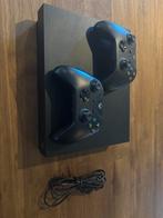 Xbox One X 1TB met 2 controllers - Topconditie!, Spelcomputers en Games, Spelcomputers | Xbox One, Ophalen, Met 2 controllers