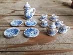 servies porselein "Delfts blauw" gouden randje, Antiek en Kunst, Ophalen of Verzenden