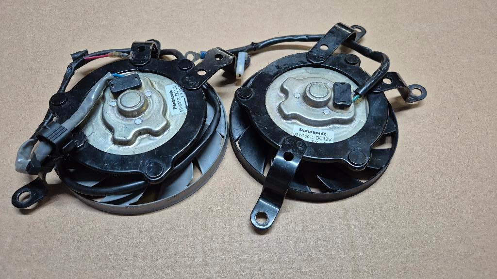 Setje koelventilatoren Yamaha R6 2007>, Motoren, Onderdelen | Yamaha, Ophalen of Verzenden, Gebruikt