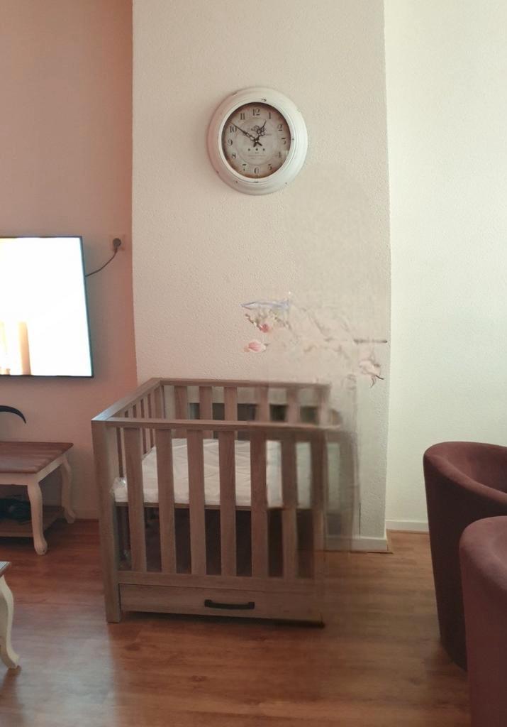 WTF Baby box + lade = al gedemonteerd makkelijk mee te nemen, Kinderen en Baby's, Boxen, Zo goed als nieuw, Lade, Ophalen