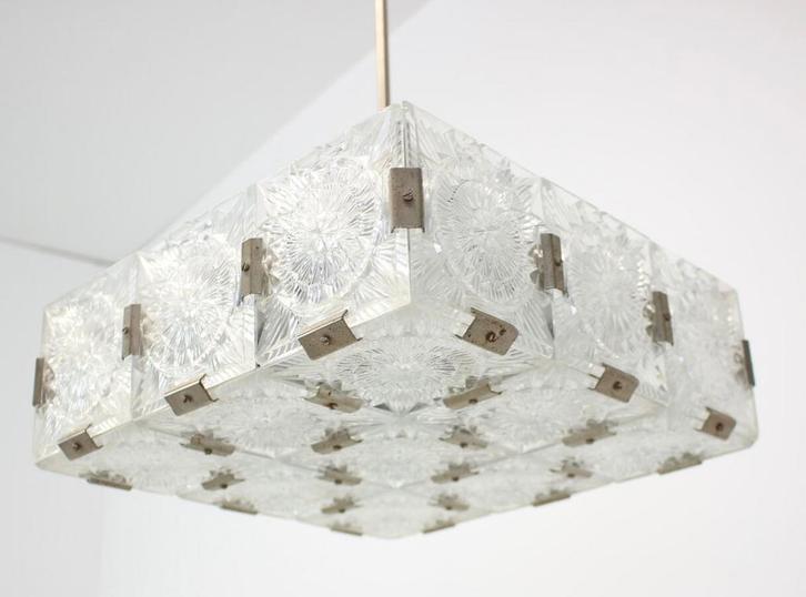 Kamenický Šenov Design kristallen lamp ca. 60’s, Huis en Inrichting, Lampen | Hanglampen, Gebruikt, 50 tot 75 cm, Glas, Metaal
