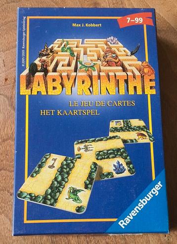 Labyrinthe het kaartspel en andere bordspellen. beschikbaar voor biedingen