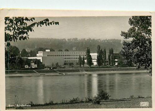 (381-382-001) Bonn Bundeshaus, Verzamelen, Ansichtkaarten | Buitenland, Duitsland, Verzenden