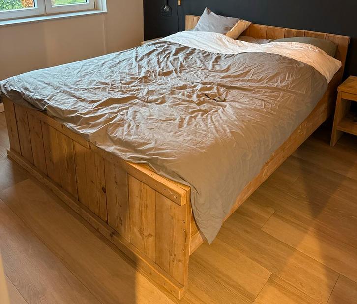 Steigerhouten bed - Tweepersoons, Huis en Inrichting, Slaapkamer | Bedden, Zo goed als nieuw, Tweepersoons, 180 cm, 220 cm, Steigerhout