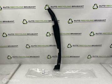 Afdichting Portier Links Achter BMW X1 F48 NIEUW 51357349663 beschikbaar voor biedingen
