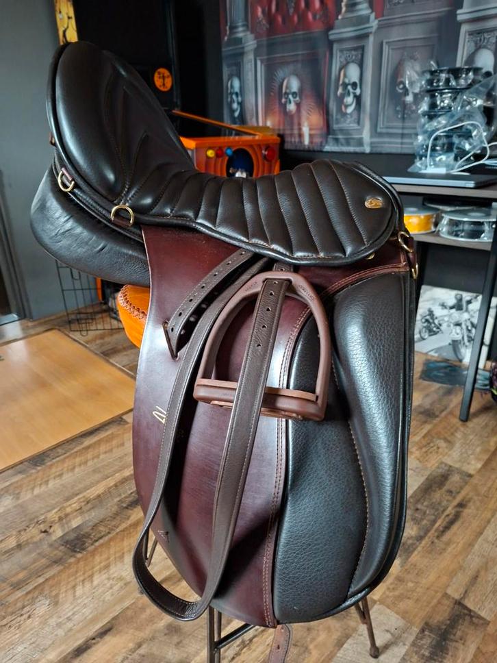 Zaldi Royal police Doma, Dieren en Toebehoren, Paarden en Pony's | Zadels, Dressuur, Ophalen of Verzenden