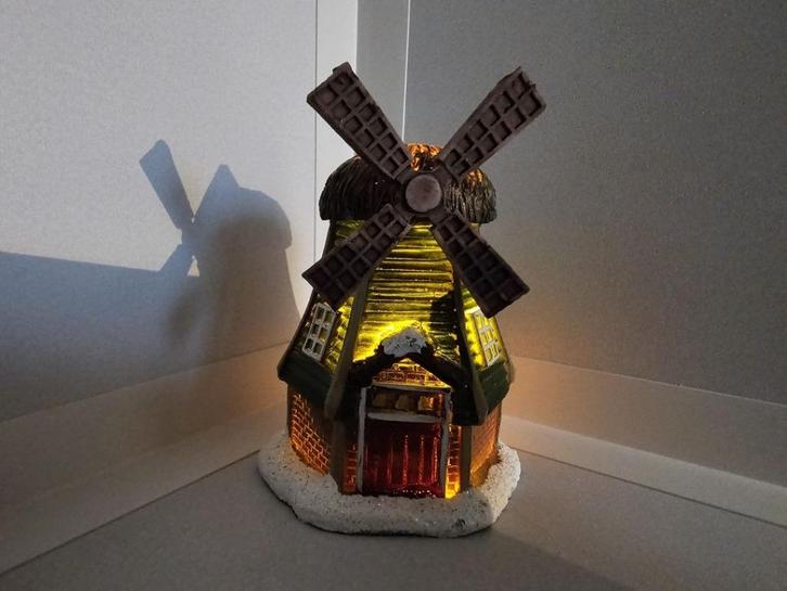 Molentje met ledverlichting voor in een kerstdorpje, Diversen, Kerst, Nieuw, Ophalen of Verzenden