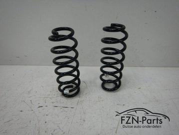 VW Golf 8 Schroefveren Veren Set 5WA511115C beschikbaar voor biedingen