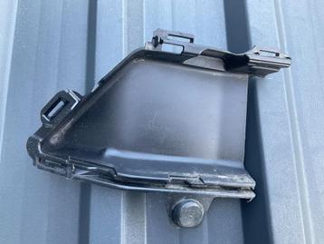 Bumper Grill Houder Renault Megane E-TECH 622A69592R R 21050 beschikbaar voor biedingen