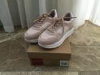 Sneakers, Nieuw, Ophalen of Verzenden, Sneakers of Gympen, Roze