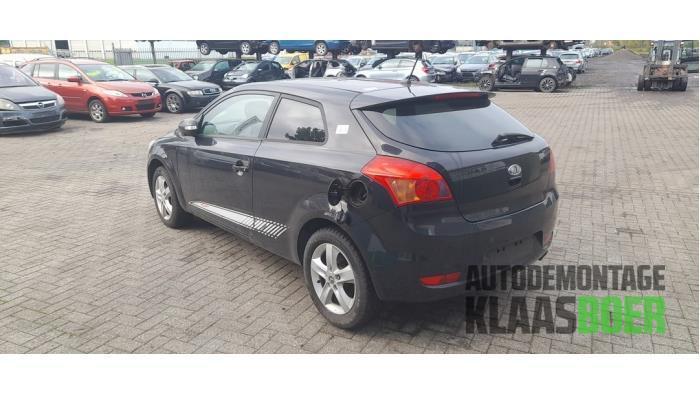 Achterbumper van een Kia Pro Cee'd, Auto-onderdelen, Carrosserie en Plaatwerk, Bumper, Kia, Gebruikt, 6 maanden garantie, 12 maanden garantie