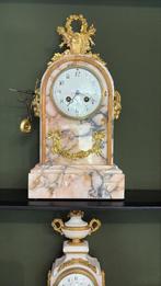 Franse pendule marmer met vergulde ornamenten, Ophalen