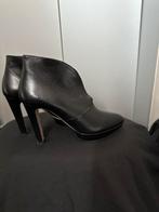 Prachtige Hugo Boss enkel laarzen maat 38, Kleding | Dames, Ophalen of Verzenden, Zo goed als nieuw, Zwart