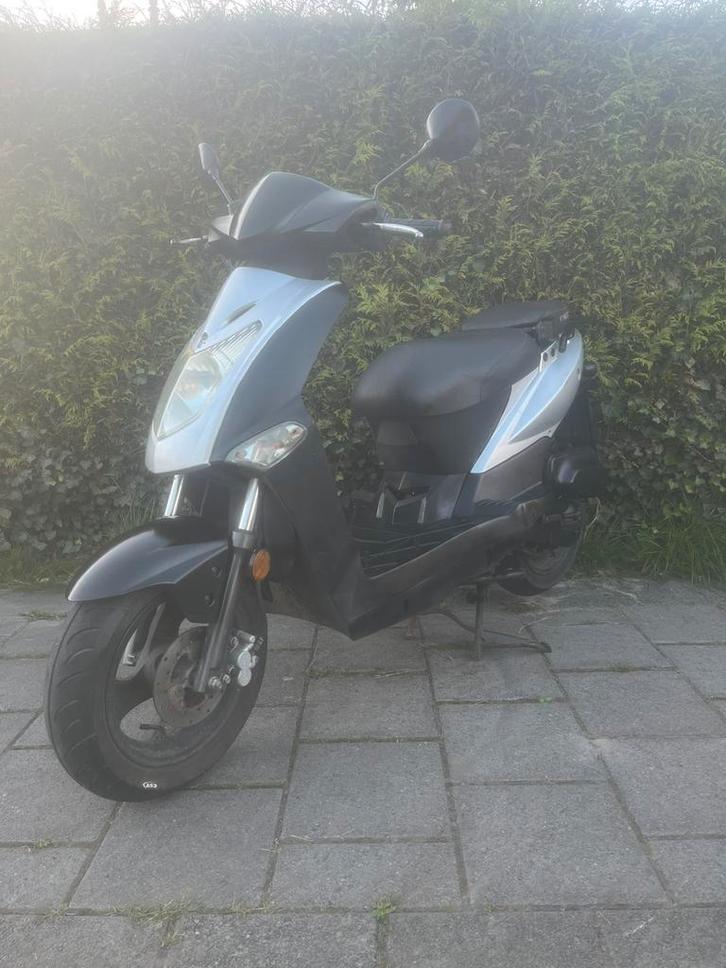 Kymco Agility 50, Fietsen en Brommers, Scooters | Kymco, Gebruikt, Agility, Maximaal 25 km/u, Benzine, Ophalen