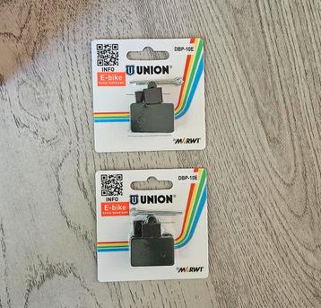 2x Schijfremblokken DBP-10E  beschikbaar voor biedingen