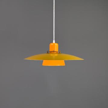 Vintage Deense hanglamp in oranje en khaki – Retro design beschikbaar voor biedingen