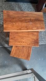 3 Houten Bijzettafels - Nesting Tables, Huis en Inrichting, Tafels | Bijzettafels, Ophalen, Minder dan 45 cm, Minder dan 55 cm