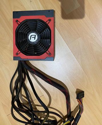 Antec HCG-750 Voeding 750 Watt beschikbaar voor biedingen