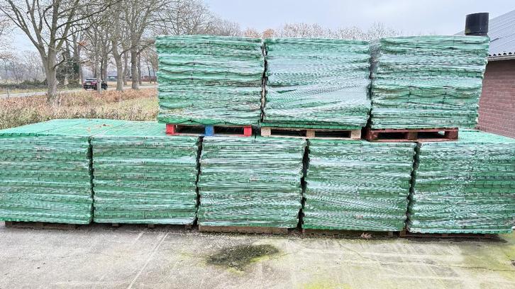 Paddock roosters paarden, Dieren en Toebehoren, Stalling en Weidegang, Opfok, Stalling, Weidegang, Toebehoren, 4 paarden of pony's of meer