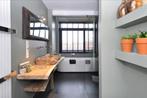 Prachtige PTMD spiegel in acacia-houten lijst., Huis en Inrichting, Ophalen, Zo goed als nieuw