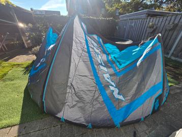 Naish Pivot 10 met Bar beschikbaar voor biedingen