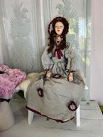 Antieke sofadoll zeer oud, Antiek en Kunst, Ophalen of Verzenden