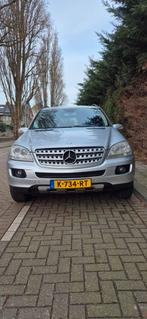 Chrysler Daimler Chrysler AG 2005 Grijs, Auto's, Chrysler, 190 pk, 2987 cc, Leder, Diesel