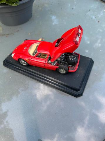 Ferrari beschikbaar voor biedingen