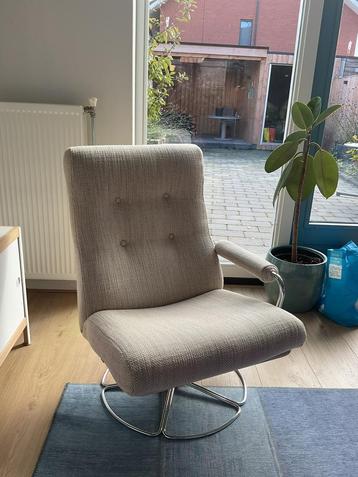 Gelderland / Jan des Bouvrie Draaifauteuil beschikbaar voor biedingen