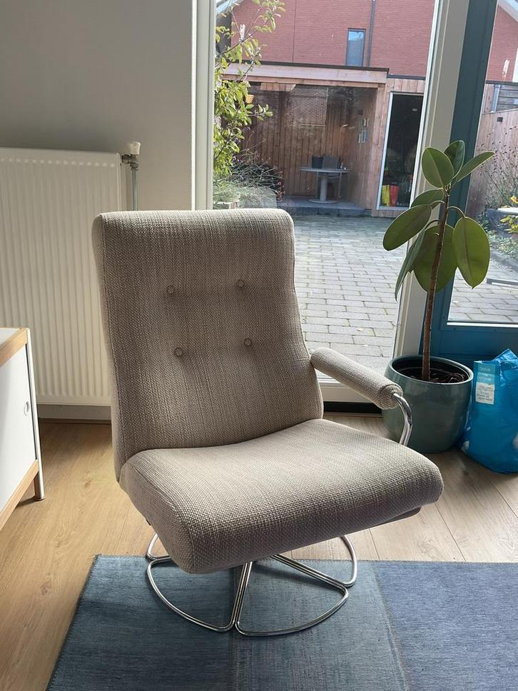 Gelderland / Jan des Bouvrie Draaifauteuil, Huis en Inrichting, Fauteuils, Gebruikt, Stof, 50 tot 75 cm, 75 tot 100 cm, Ophalen