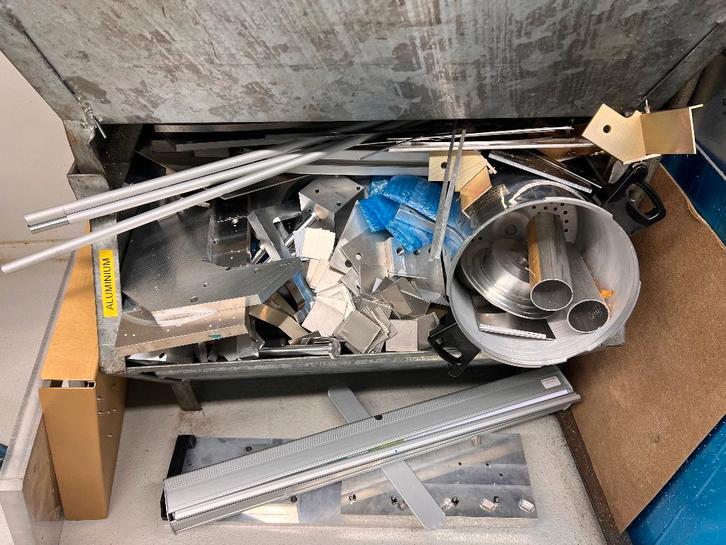 gezocht: ophalen oud ijzer Delft, Doe-het-zelf en Verbouw, Metalen, Gebruikt, Ophalen