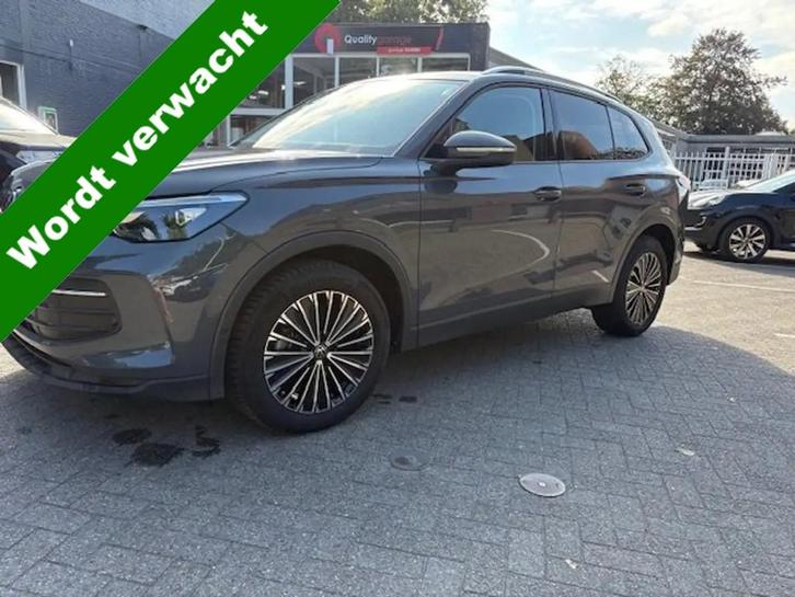 Volkswagen Tiguan 1.5 eTSI Life Edition | Automaat | Stoelve, Auto's, Volkswagen, Bedrijf, Te koop, Tiguan, 360° camera, ABS, Achteruitrijcamera