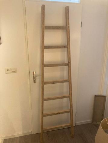 Decoratieve Houten Ladder/Trap - 200cm beschikbaar voor biedingen