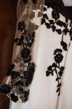 Modeca Curves Esmee C trouwjurk, Ophalen, Zo goed als nieuw, Wit, Trouwjurk