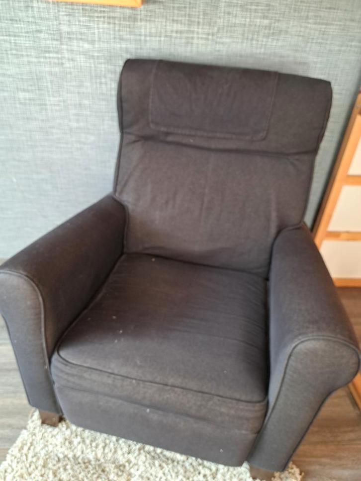 Luie stoel gratis af te halen, Huis en Inrichting, Fauteuils, Gebruikt, Stof, 50 tot 75 cm, Minder dan 75 cm, Ophalen
