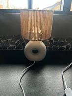 Moderne donut tafellamp met touwkap, Huis en Inrichting, Lampen | Vloerlampen, Ophalen of Verzenden, Zo goed als nieuw, Hout, Minder dan 100 cm