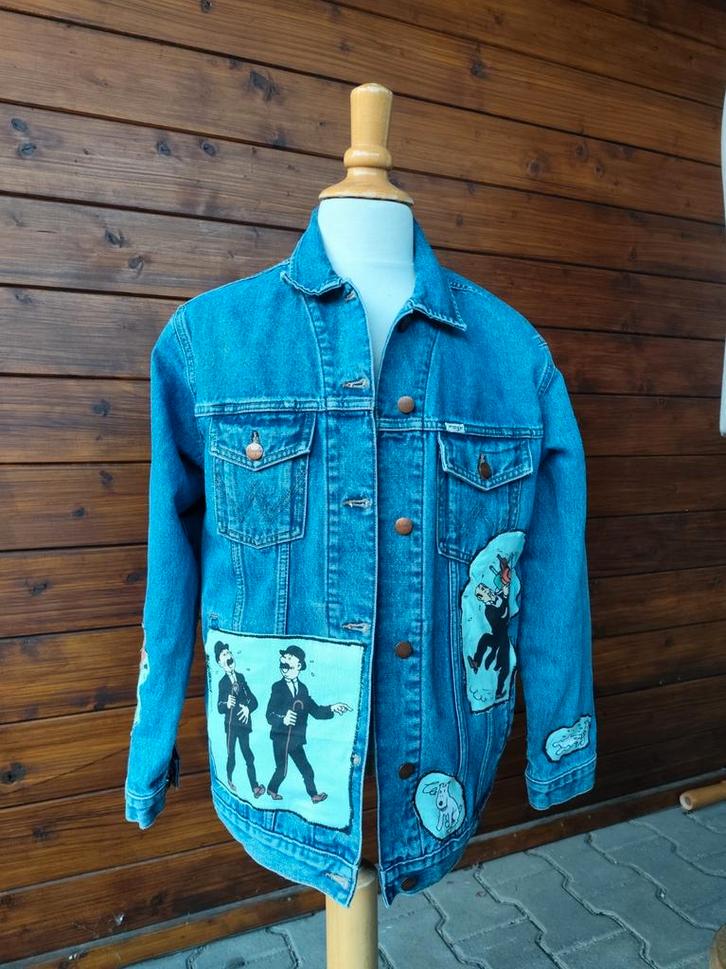 Selfmade Unique Jassen bekijk advertentie Kuifje fornassetti, Kleding | Heren, Overige Herenkleding, Zo goed als nieuw, Ophalen of Verzenden
