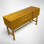 Nieuw binnen! Vintage lowboard | halkastje, Huis en Inrichting, Kasten | Dressoirs, Gebruikt, Eikenhout, ?, Met lade(s)