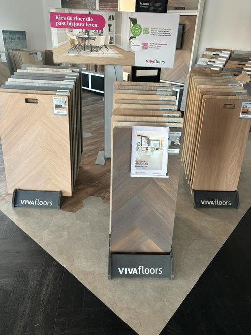 Alle vloeren van vivafloors voor spotprijzen !, Huis en Inrichting, Stoffering | Vloerbedekking, Zo goed als nieuw, Laminaat, Bruin