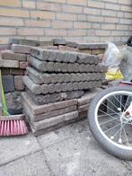 Gratis stoeptegels en borders, Ophalen, Zo goed als nieuw, Beton, Minder dan 100 cm