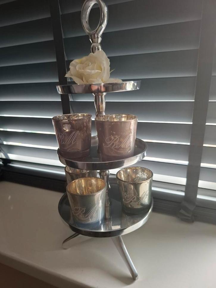 Aluminium Riviera Maison Etagere, Huis en Inrichting, Woonaccessoires | Etagères, Zo goed als nieuw, Ophalen of Verzenden