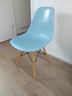 Eames replica eetkamer stoel, kinderkamerstoel, blauw, Huis en Inrichting, Stoelen, Ophalen, Blauw, Eén