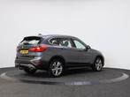 Bmw X1 sDrive20i Sport Line | afn. Trekhaak | Navigatie |, Stof, Euro 6, Met garantie (alle), Bedrijf