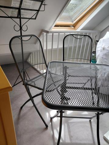 Aluminium tuinset, grijs, 1 tafel, 2 stoelen. beschikbaar voor biedingen