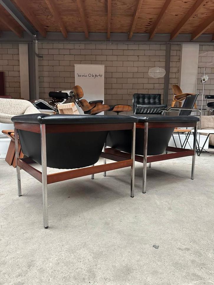 2x Artifort 040 lounge chair by Geoffrey Harcourt, Huis en Inrichting, Fauteuils, Gebruikt, Hout, Leer, Metaal, 50 tot 75 cm, Minder dan 75 cm