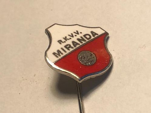Emaille R.K.V.V. MIRANDA Voetbalclub Speld (Rood/Wit)., Verzamelen, Speldjes, Pins en Buttons, Zo goed als nieuw, Speldje of Pin