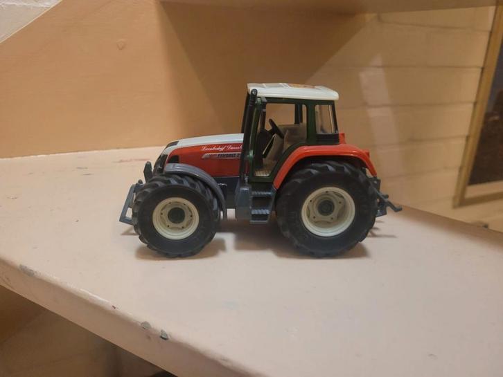 Siku Fendt 716 Danenberg uitvoering, Hobby en Vrije tijd, Modelauto's | 1:32, Zo goed als nieuw, Tractor of Landbouw, SIKU, Ophalen of Verzenden