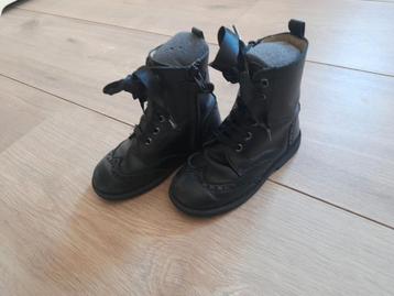 Zwarte lieve laarsjes, meisje, maat 26, Andanines. beschikbaar voor biedingen